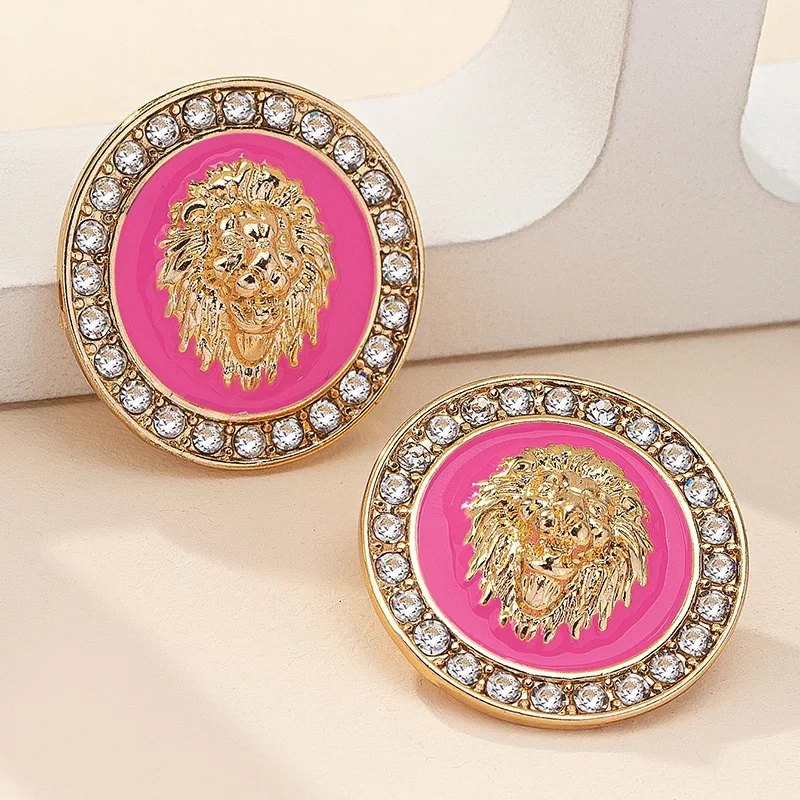 Classics Lion Head Stud Earrings for Women Gold Color Filled Zircon Rhinestone Earrings Hip Hop Fashion Jewelry Accessories Gift
Classics Lion Head Stud Earrings for Women Gold Color Filled Zircon Rhinestone Earrings Hip Hop Fashion Jewelry Accessories Gift