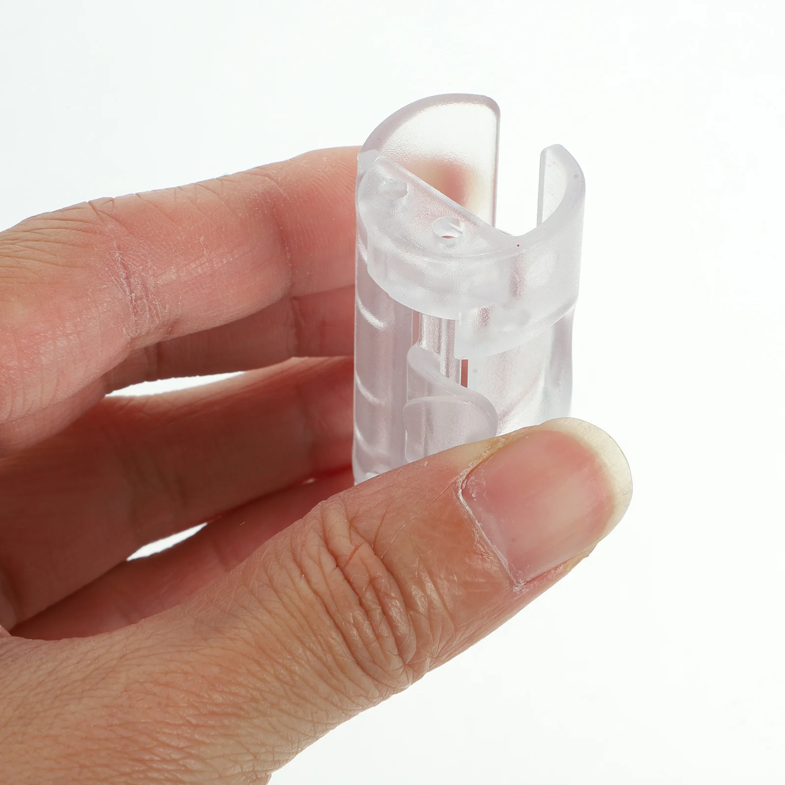 20Pcs ABS Sheet Clips Bed Sheet Fasteners for Quilt Sofa Cushion Fixing Clip Household Windproof Non-Slip Bedding Organizer
20Pcs ABS Sheet Clips Bed Sheet Fasteners for Quilt Sofa Cushion Fixing Clip Household Windproof Non-Slip Bedding Organizer