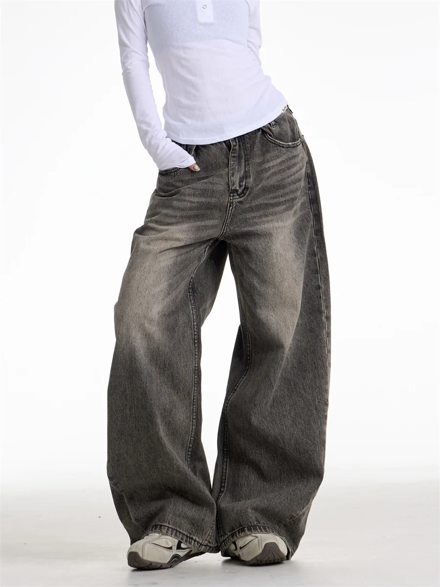 Washed Vintage American Denim Jeans Women Loose Slimming Versatile Casual Wide Leg Long Pants Autumn Season Natural Waist
Washed Vintage American Denim Jeans Women Loose Slimming Versatile Casual Wide Leg Long Pants Autumn Season Natural Waist
