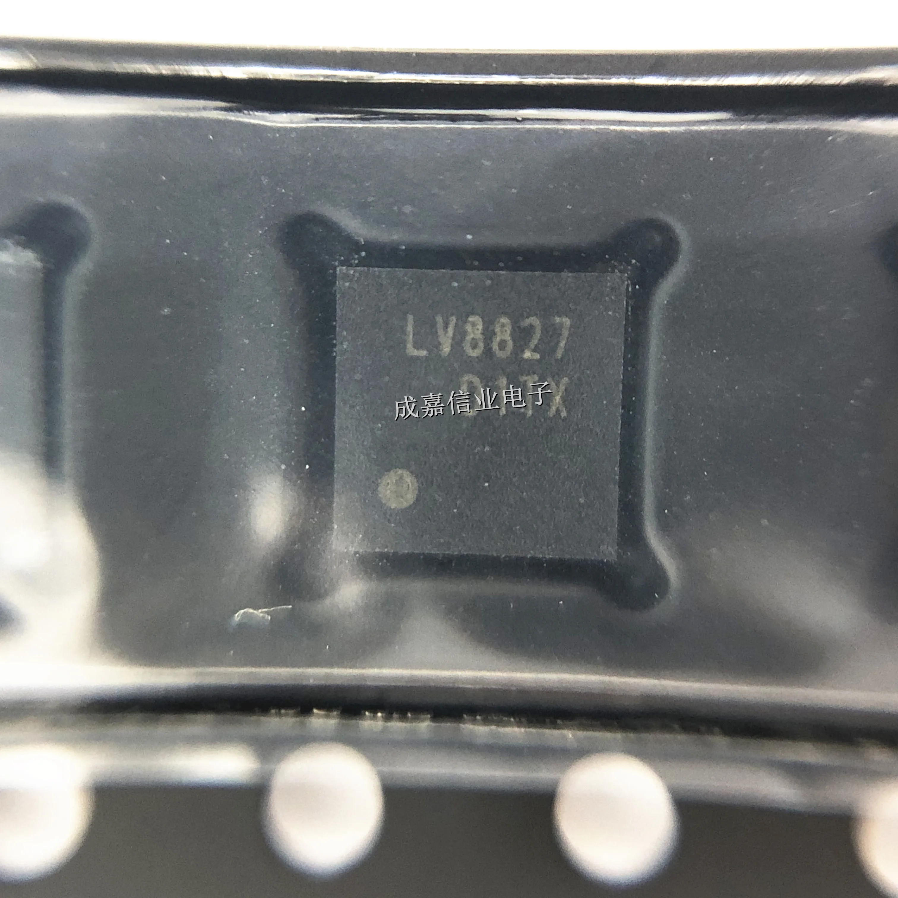 10pcs/Lot LV8827LFQA-NH VQFN-24 MARKING;LV8827 Motor / Motion / Ignition Controllers & Drivers 3.3mA to 4mA
10pcs/Lot LV8827LFQA-NH VQFN-24 MARKING;LV8827 Motor / Motion / Ignition Controllers & Drivers 3.3mA to 4mA
