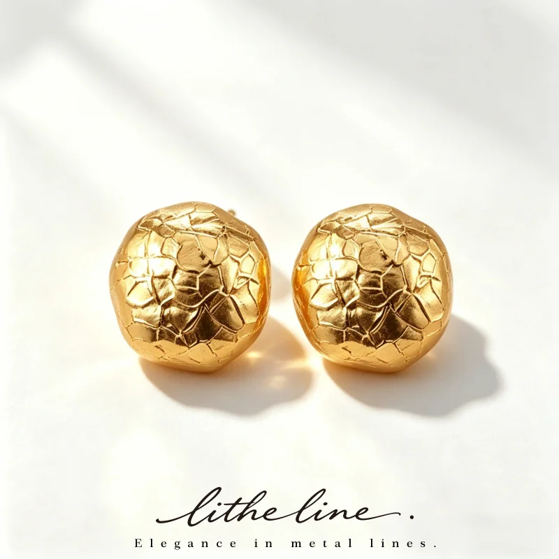 Litheline 24K gold Plated Brass Foil Cracked Disc Stud Earrings Hand-Forged Lead-Nickel-Minimalist Office Jewelry
Litheline 24K gold Plated Brass Foil Cracked Disc Stud Earrings Hand-Forged Lead-Nickel-Minimalist Office Jewelry