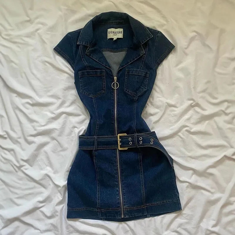 American Retro Black Denim Short Dress Women Summer Zipper Elegant Slim One Piece Dress Korean Fashion Design Casual Clothing
American Retro Black Denim Short Dress Women Summer Zipper Elegant Slim One Piece Dress Korean Fashion Design Casual Clothing