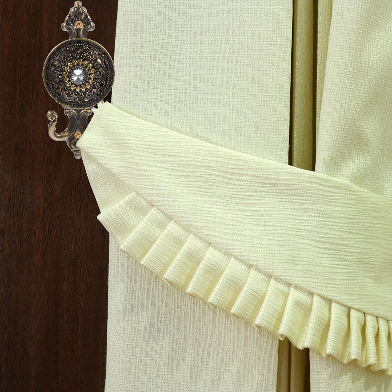 2pcs Rhinestone Hook Set Classic Vintage Curtain Tieback Hooks for Kitchen Wardrobe Drape Decorative Alloy Hangers
2pcs Rhinestone Hook Set Classic Vintage Curtain Tieback Hooks for Kitchen Wardrobe Drape Decorative Alloy Hangers