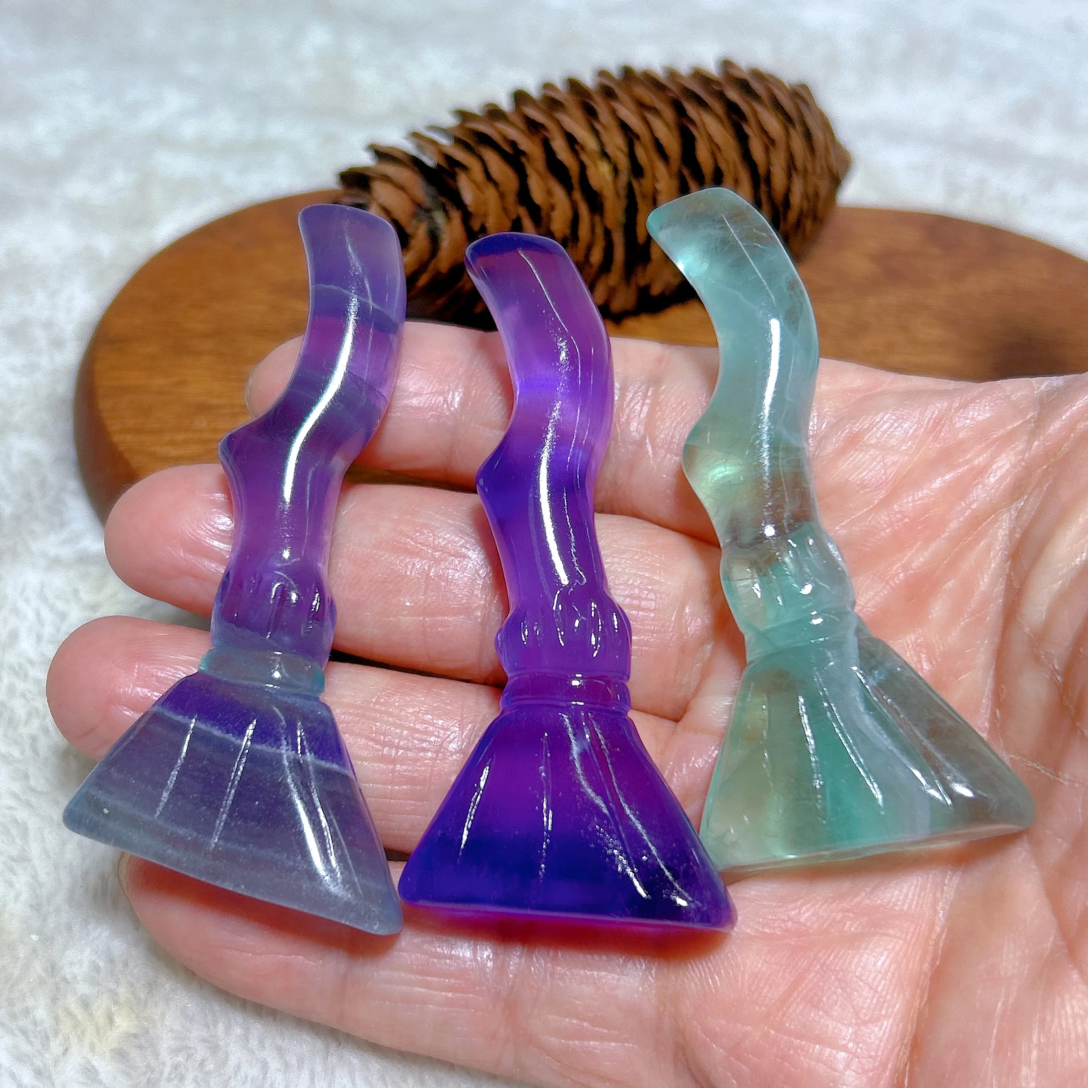 Healing Natural Crystal Fluorite Witch Besom Carving Witchcraft Mineral Energy Reiki Halloween Decorations Gift
Healing Natural Crystal Fluorite Witch Besom Carving Witchcraft Mineral Energy Reiki Halloween Decorations Gift