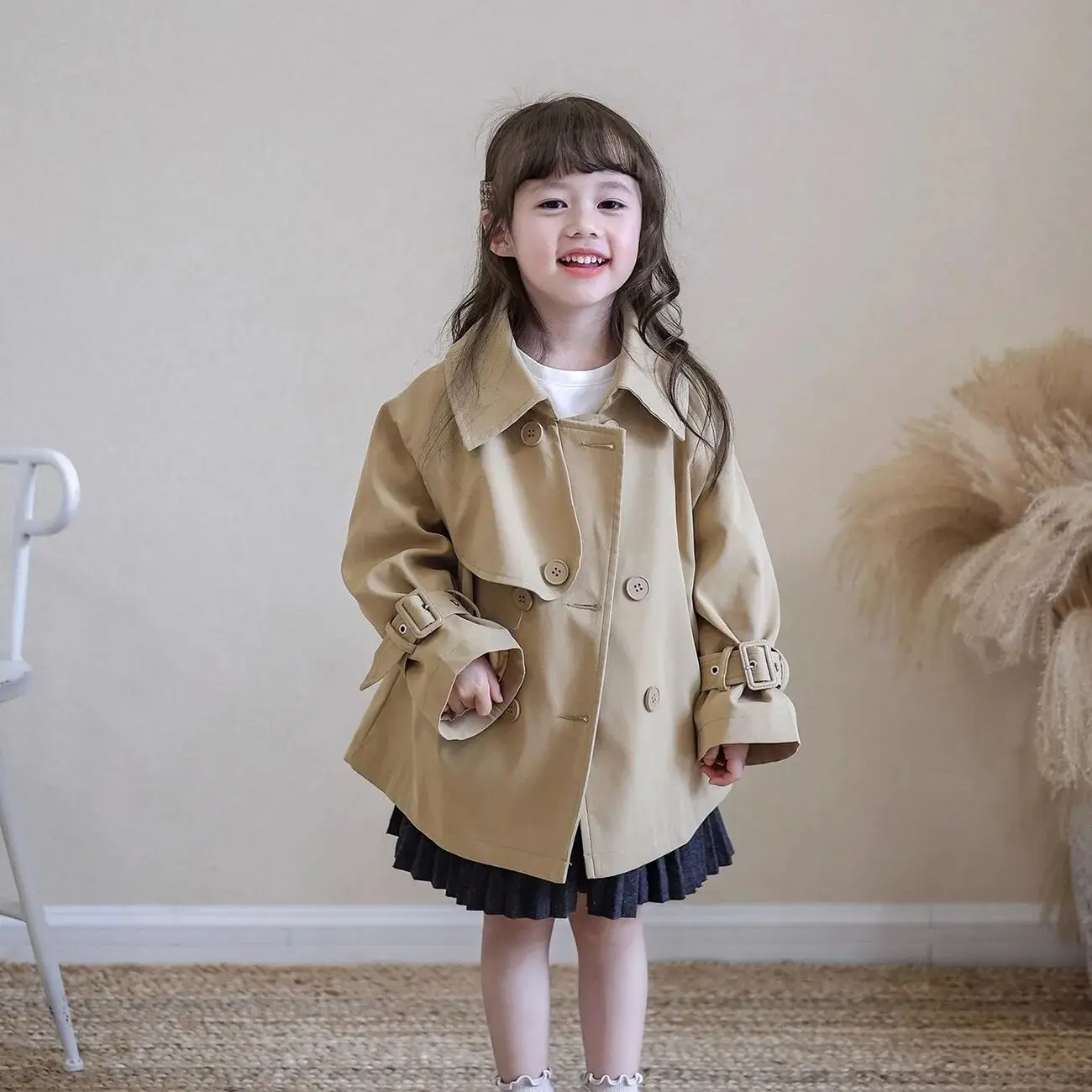 Girls' Windbreaker Coat Spring and Autumn New Children's British Jacket Style Sweet Casual Trench Coat
Girls' Windbreaker Coat Spring and Autumn New Children's British Jacket Style Sweet Casual Trench Coat