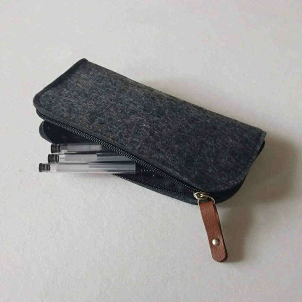 2Pcs Pen Case Elegant Felt Pencil Bag Large Capacity Storage Pouch for Stationery Cosmetics Phone Organizers Compact Lightweight
2Pcs Pen Case Elegant Felt Pencil Bag Large Capacity Storage Pouch for Stationery Cosmetics Phone Organizers Compact Lightweight