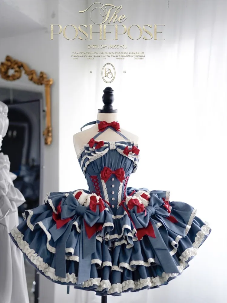 New fashionable form-fitting short Chuling haute couture dress
New fashionable form-fitting short Chuling haute couture dress