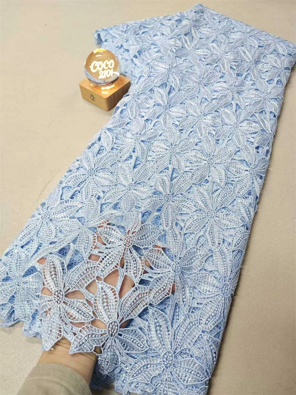 Guipure Lace Fabric High Quality Arican Lace Embroidery Cord Fabrics Lace For Women Dress Sewing 6 Yards
Guipure Lace Fabric High Quality Arican Lace Embroidery Cord Fabrics Lace For Women Dress Sewing 6 Yards