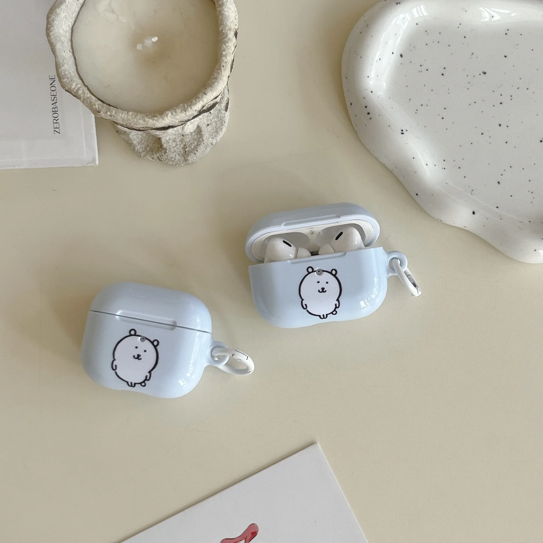 Силиконовый чехол с милыми мультяшными парами для Airpods 4 Pro 2, мягкий чехол из ТПУ с брелоком, аксессуары для наушников Apple Airpod 4 2 3
Силиконовый чехол с милыми мультяшными парами для Airpods 4 Pro 2, мягкий чехол из ТПУ с брелоком, аксессуары для наушников Apple Airpod 4 2 3