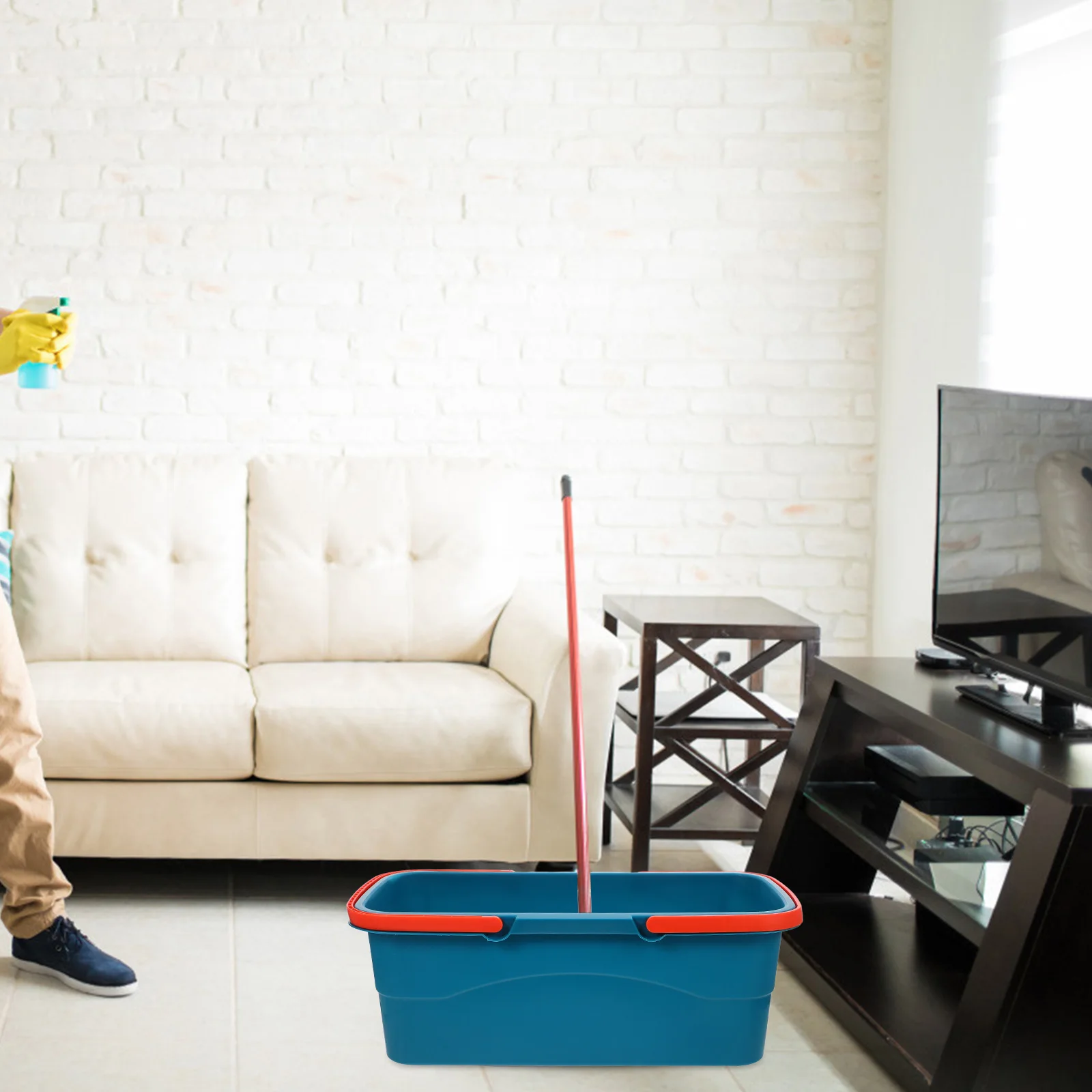 Flat Mop Bucket Cleaning Pail Portable Plastic Holder Tools for Housekeeping Pp Bathroom Small Supplies
Flat Mop Bucket Cleaning Pail Portable Plastic Holder Tools for Housekeeping Pp Bathroom Small Supplies