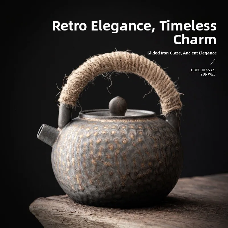Retro Large Capacity Ceramic Tea Pot Set with Handle Japanese Style Gold Glazed Iron Glaze Tea Pot Traditional Handmade Tea Set
Retro Large Capacity Ceramic Tea Pot Set with Handle Japanese Style Gold Glazed Iron Glaze Tea Pot Traditional Handmade Tea Set