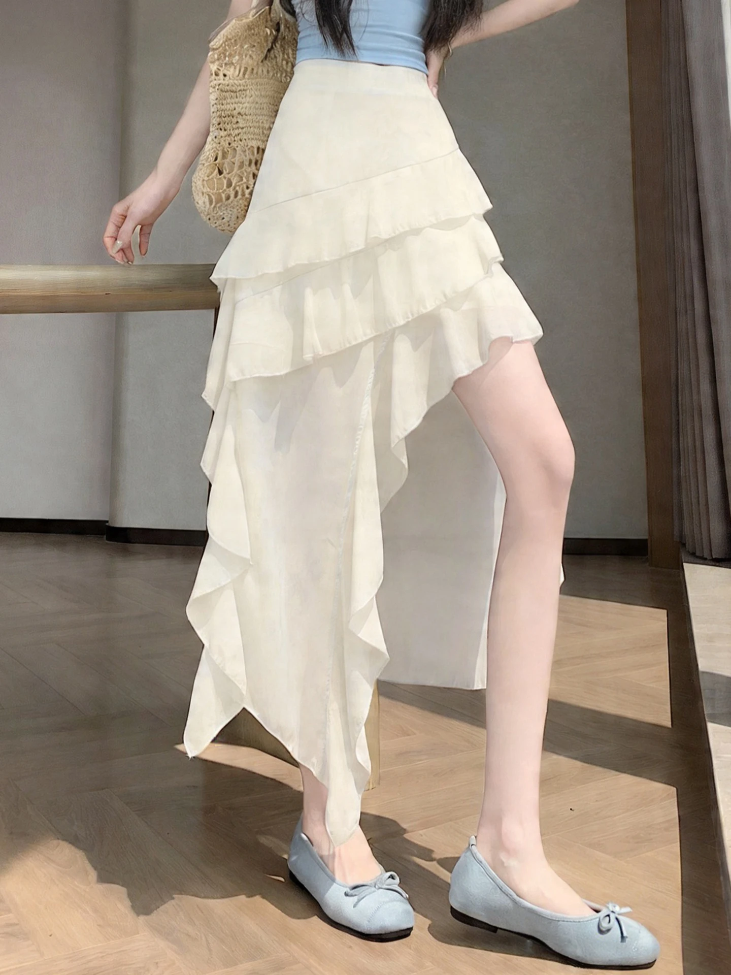 Elegant Overskirt Tulle Skirt Women's Summer White Lace Trim Cake Skirt Floaty Long Skirt Asymmetrical Hemline Chiffon Half-l...
Elegant Overskirt Tulle Skirt Women's Summer White Lace Trim Cake Skirt Floaty Long Skirt Asymmetrical Hemline Chiffon Half-l...