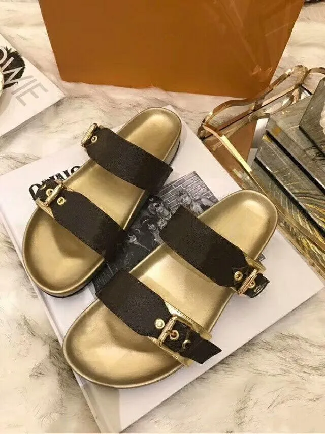 Luxury Brand New Buckle Sandals Men's Minimalist Buckle Leather Slide Sandals Casua 35-46 mfortable Summer Beach Shoes
Luxury Brand New Buckle Sandals Men's Minimalist Buckle Leather Slide Sandals Casua 35-46 mfortable Summer Beach Shoes
