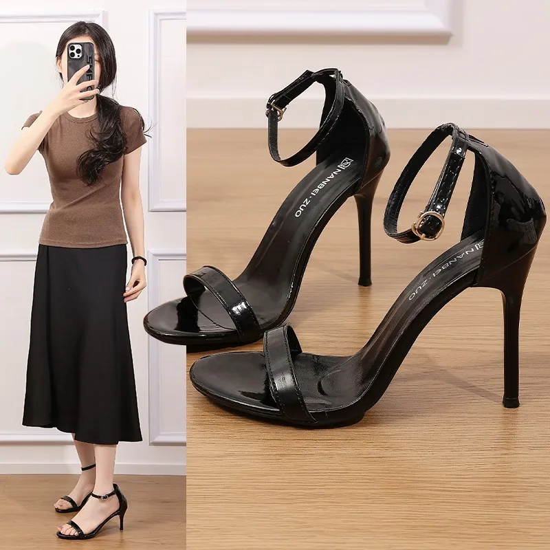 2025 New Stiletto Sexy Versatile Strap High-heeled Shoes for Women Summer
2025 New Stiletto Sexy Versatile Strap High-heeled Shoes for Women Summer