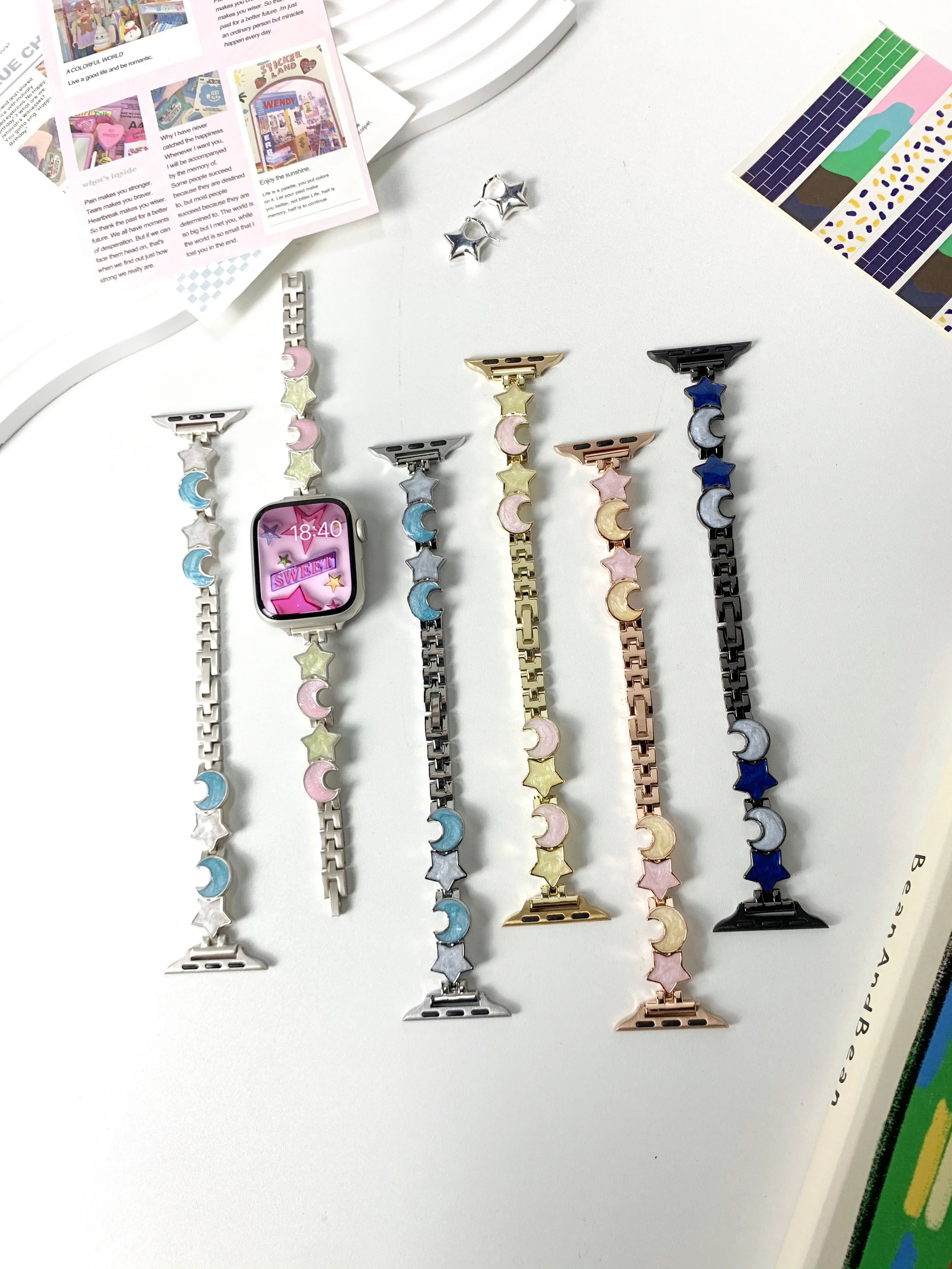 Металлический Браслет Star Moon для Apple Watch Band 8 7 6 3 4 5 SE, роскошный браслет из нержавеющей стали для iWatch Series 41 мм 40 мм 38 мм
Металлический Браслет Star Moon для Apple Watch Band 8 7 6 3 4 5 SE, роскошный браслет из нержавеющей стали для iWatch Series 41 мм 40 мм 38 мм