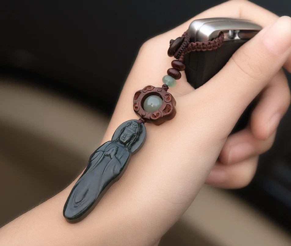 Hetian jade Guanyin car key chain pendant men's Chinese style pendant key chain women's exquisite bag pendant
Hetian jade Guanyin car key chain pendant men's Chinese style pendant key chain women's exquisite bag pendant
