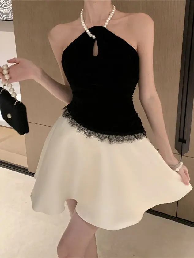 Retro Pearl Halter Neck Cocktail Dress for Women Summer Contrast Color Splicing Backless Elegant Party Dresses Female Clothes
Retro Pearl Halter Neck Cocktail Dress for Women Summer Contrast Color Splicing Backless Elegant Party Dresses Female Clothes