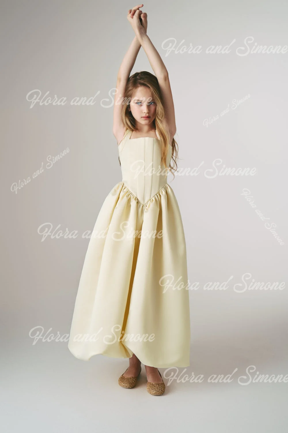 Sleeveless Detachable flower yellow Tulip skirt Flower Girl Dress for Birthday party pageant Formal Receptions Customized
Sleeveless Detachable flower yellow Tulip skirt Flower Girl Dress for Birthday party pageant Formal Receptions Customized