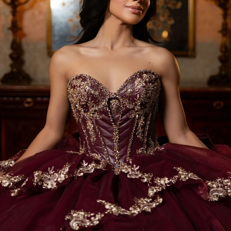 Red Shiny Ball Gown Quinceanera Dresses Gold Applique Lace Beading Crystal Tull Corset Off The Shoulder Sweet 16 Dress vestidos
Red Shiny Ball Gown Quinceanera Dresses Gold Applique Lace Beading Crystal Tull Corset Off The Shoulder Sweet 16 Dress vestidos