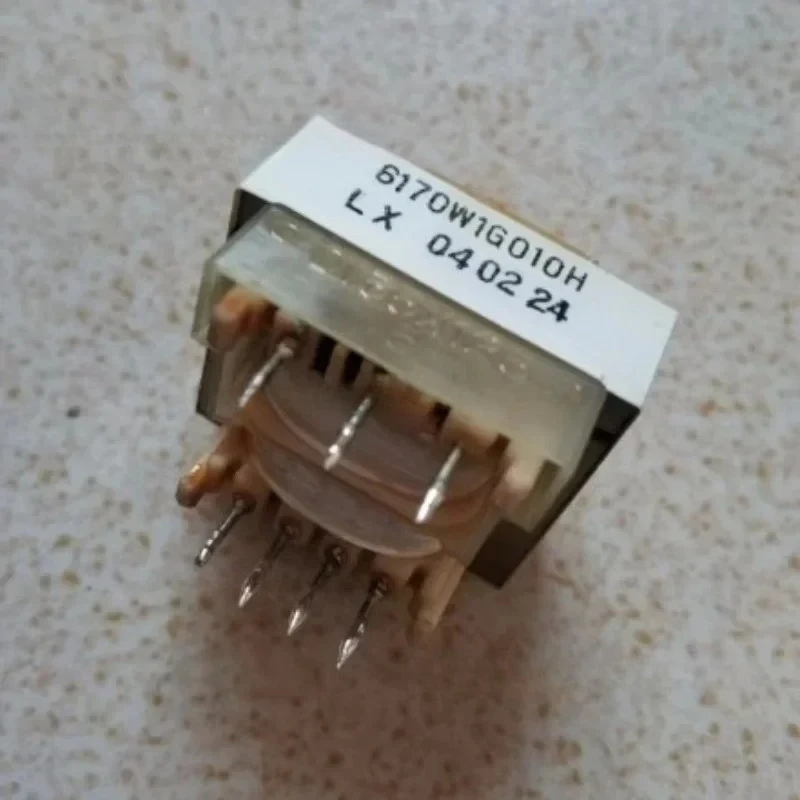 microwave oven parts transformer 6170W1G010H used part
microwave oven parts transformer 6170W1G010H used part