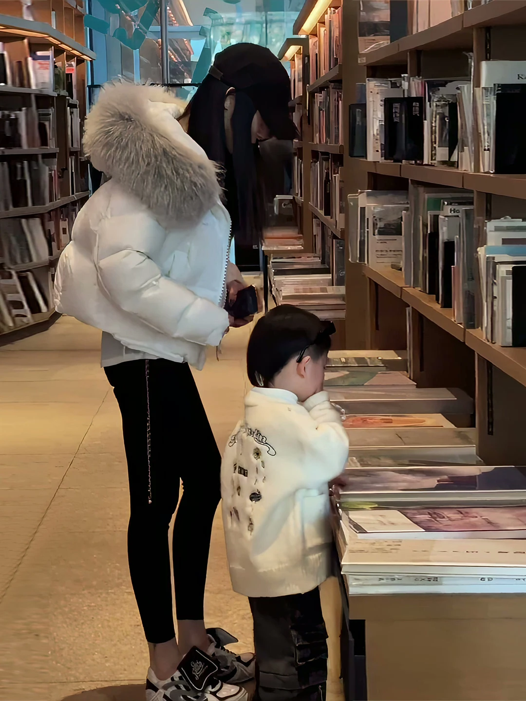 Faionable ort Puffer Jaet Women's Winter Warm Outerwear Large Fur Collar Slimming Sli New Arrival 2026
Faionable ort Puffer Jaet Women's Winter Warm Outerwear Large Fur Collar Slimming Sli New Arrival 2026