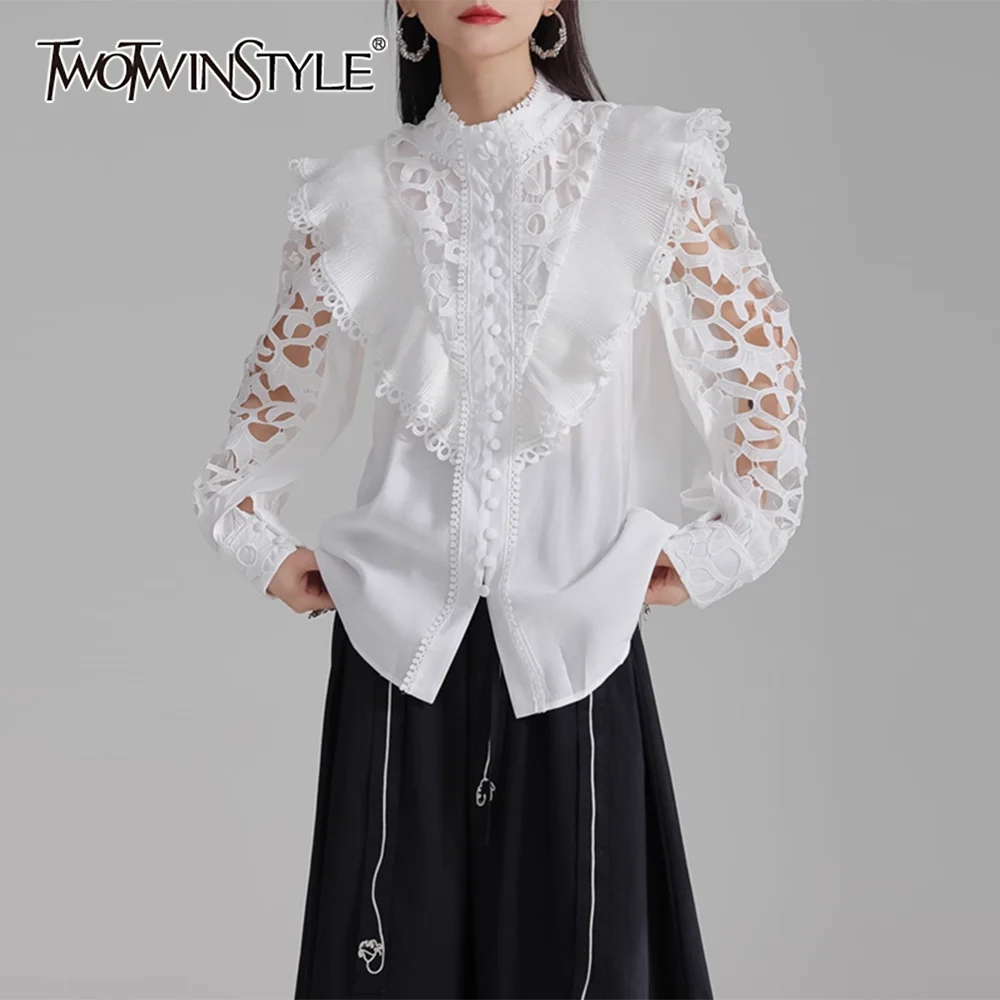 TWOTWINSTYLE White Spliced Hollow Out Basics Shirt Female Turtleneck Long Sleeve Loose Women's Shirts Summer Style Fashion New
TWOTWINSTYLE White Spliced Hollow Out Basics Shirt Female Turtleneck Long Sleeve Loose Women's Shirts Summer Style Fashion New