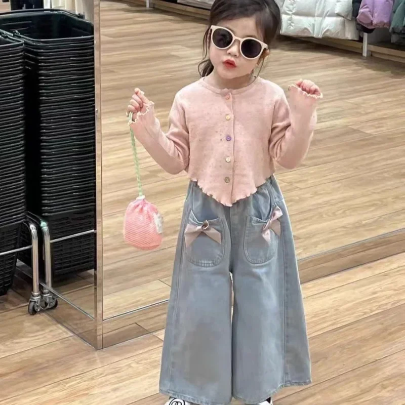 Girls Coat +Pants Kids Suits 2PCS/Set Cotton 2025 Bow Spring Autumn Cotton Jogging Suit Teenagers Children Clothing
Girls Coat +Pants Kids Suits 2PCS/Set Cotton 2025 Bow Spring Autumn Cotton Jogging Suit Teenagers Children Clothing