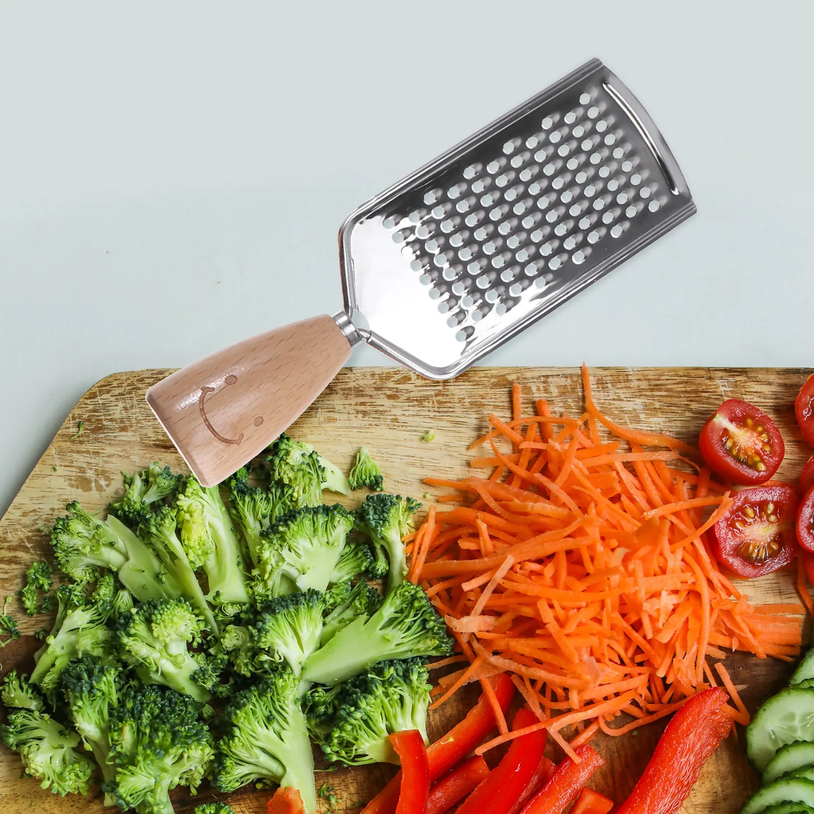 Набор кухонных принадлежностей из 5 предметов: премиальные кухонные инструменты из нержавеющей стали – венчик, открывалка для вина, овощечистка, терка
Набор кухонных принадлежностей из 5 предметов: премиальные кухонные инструменты из нержавеющей стали – венчик, открывалка для вина, овощечистка, терка