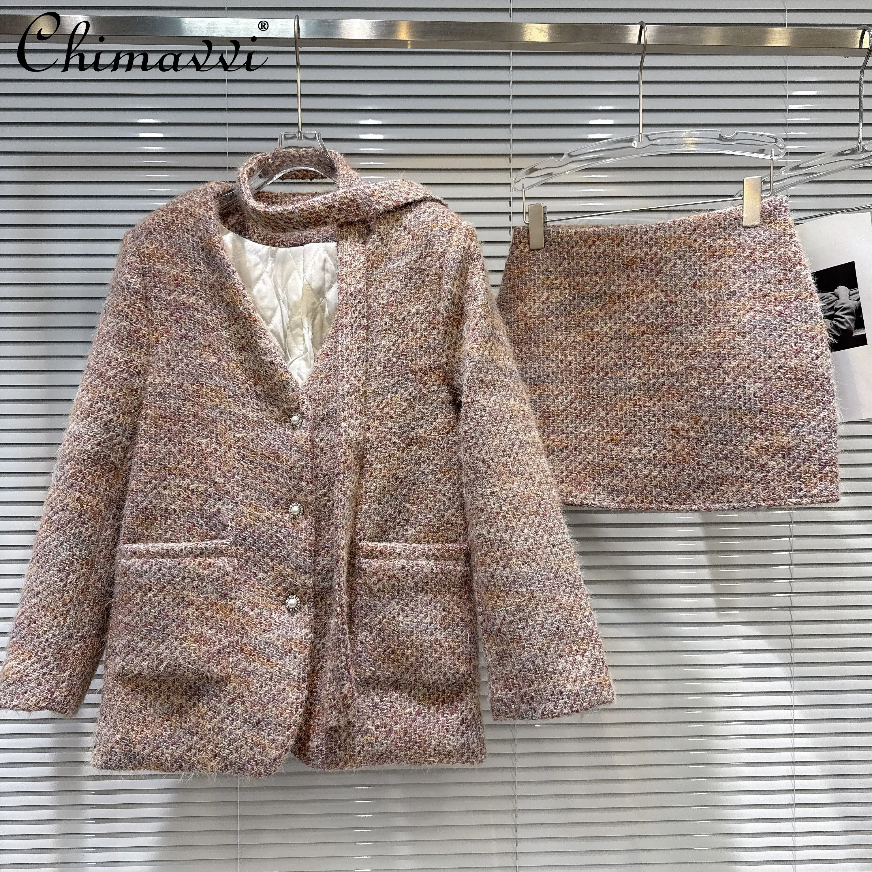 Корейский стиль, элегантные модные светские куртки с v-образным вырезом и хлопковой подкладкой, женские зимние облегающие мини-юбки с высокой талией, комплект из двух предметов
Корейский стиль, элегантные модные светские куртки с v-образным вырезом и хлопковой подкладкой, женские зимние облегающие мини-юбки с высокой талией, комплект из двух предметов