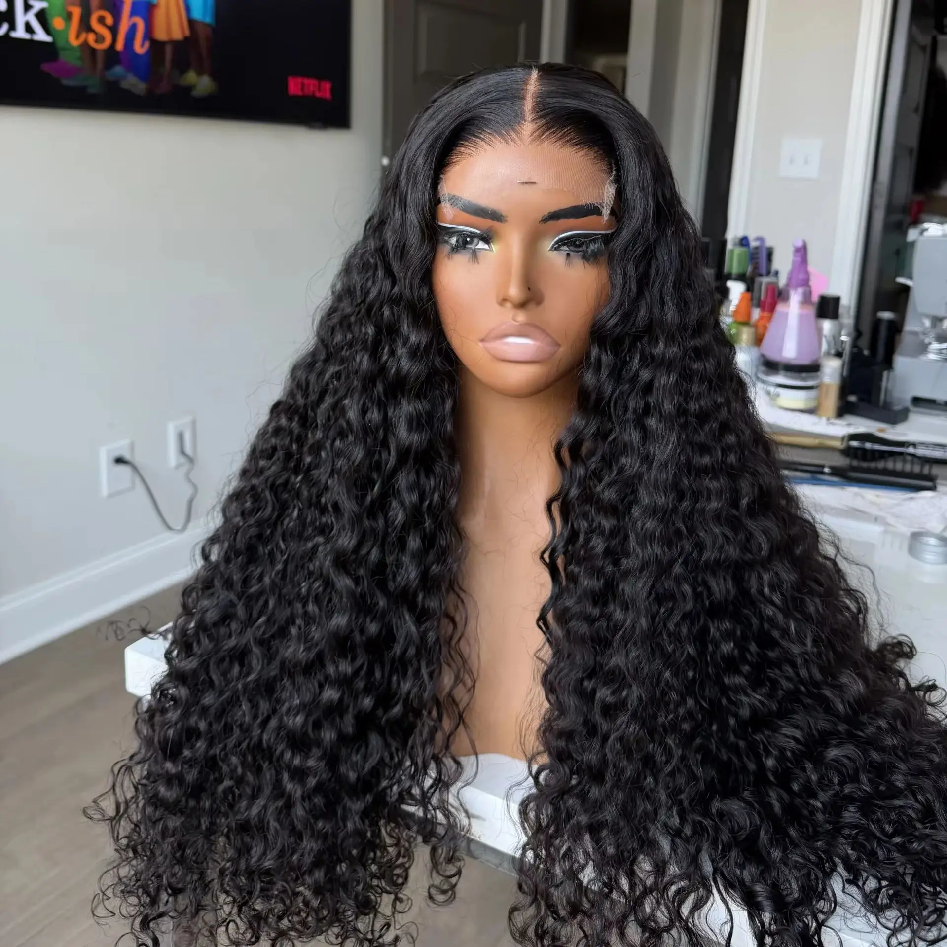 Glueless Natural Hairline Loose Deep Curly Natural Black Long 26Inch 180Density Lace Front Synthetic Hair Wigs for Black Women
Glueless Natural Hairline Loose Deep Curly Natural Black Long 26Inch 180Density Lace Front Synthetic Hair Wigs for Black Women