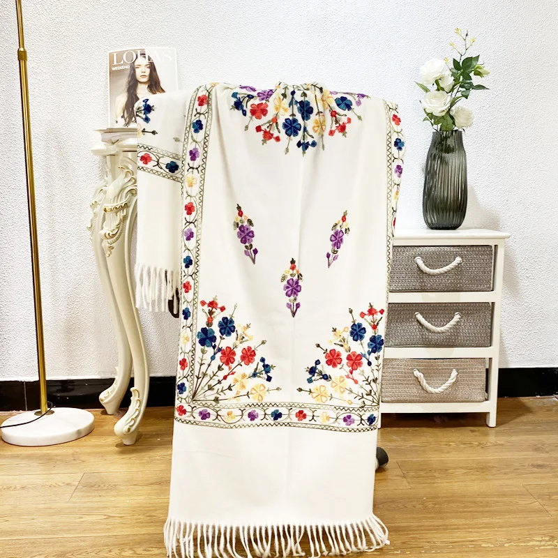 New 2022 Shawl Women Embroider Floral Scarf Pashmina Cashmere Scarf Winter Warm Fashion Tassels Scarf Shawl Travel Shawl Scarve
New 2022 Shawl Women Embroider Floral Scarf Pashmina Cashmere Scarf Winter Warm Fashion Tassels Scarf Shawl Travel Shawl Scarve