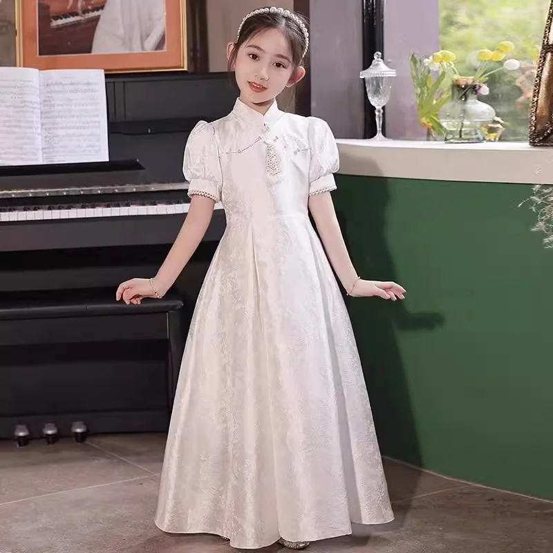 Chinese style girls' dress, high-end princess, children's birthday flower, wedding host, little girl piano performance costume
Chinese style girls' dress, high-end princess, children's birthday flower, wedding host, little girl piano performance costume