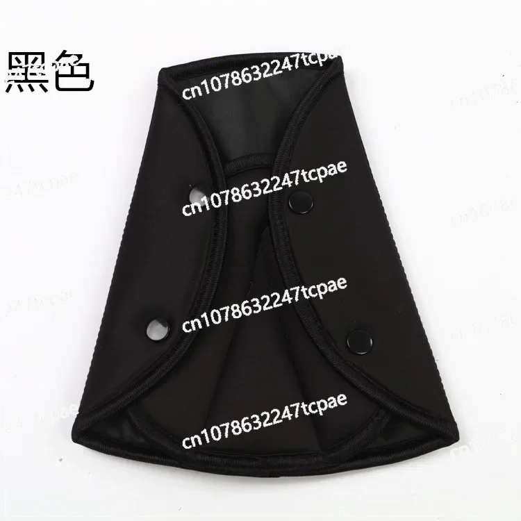 Car children's seat belts, safety retainers, children's triangle regulators, neck restraints (20 pcs)
Car children's seat belts, safety retainers, children's triangle regulators, neck restraints (20 pcs)