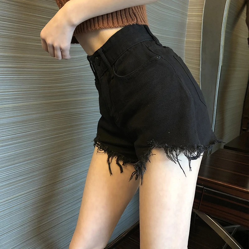 Black Denim High Waist Wide Leg Jeans Short Shorts for Women Summer Slimming Hot Pants Trendy plus Size Casual Fashionable
Black Denim High Waist Wide Leg Jeans Short Shorts for Women Summer Slimming Hot Pants Trendy plus Size Casual Fashionable