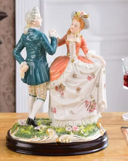 American Europe High-end Art Ceramic Figure Decorative Dancing Gifts for New Fashion and Creative Wedding
American Europe High-end Art Ceramic Figure Decorative Dancing Gifts for New Fashion and Creative Wedding