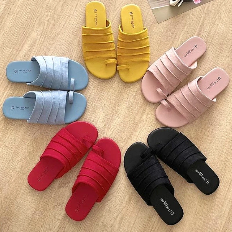 Flats Clip Toe Flip Flops Women's Slippers Casual Sandals Summer 2025 New Woman Walking Slides Suede Shoes Comfort Sandalias
Flats Clip Toe Flip Flops Women's Slippers Casual Sandals Summer 2025 New Woman Walking Slides Suede Shoes Comfort Sandalias