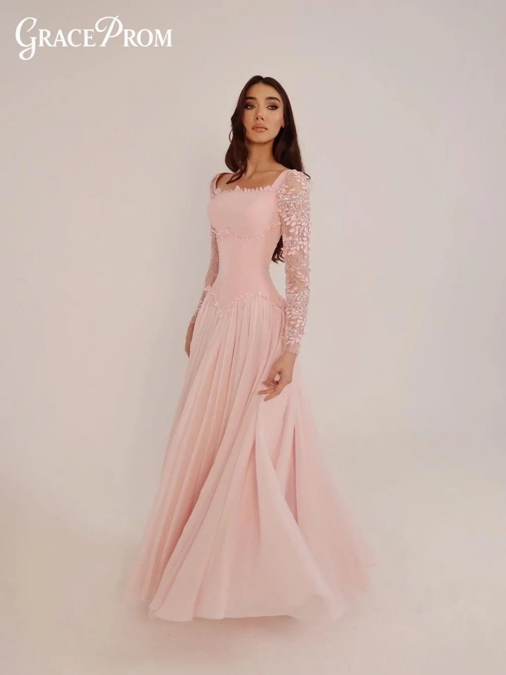 Blush Pink Chiffon A-Line Bridesmaid Dress Square Neck Long Lace Sleeves Party Dress Evening Gown For Wedding Guests فساتين سهرة
Blush Pink Chiffon A-Line Bridesmaid Dress Square Neck Long Lace Sleeves Party Dress Evening Gown For Wedding Guests فساتين سهرة