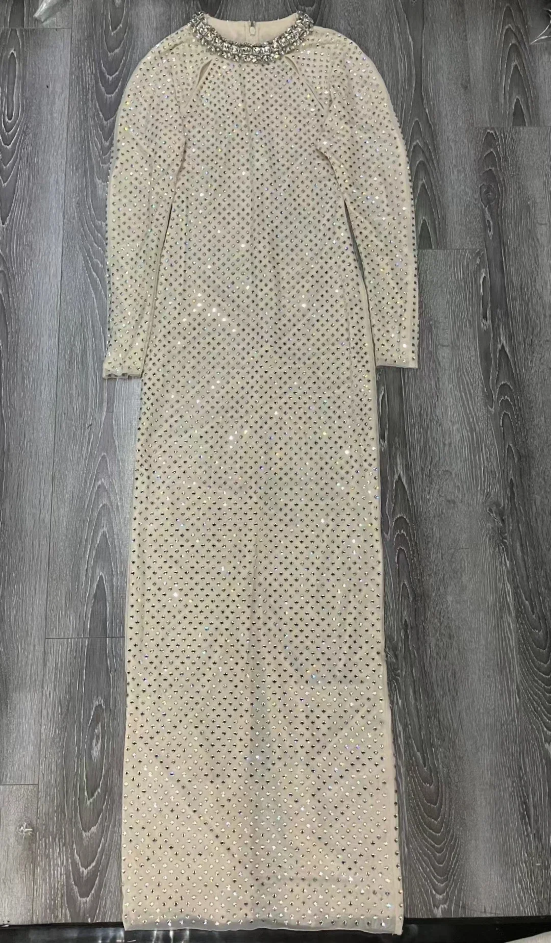 Spring Women's Floor Length Dress Diamond Embroidery O-Neck Long Sleeve Party Slim Robe
Spring Women's Floor Length Dress Diamond Embroidery O-Neck Long Sleeve Party Slim Robe