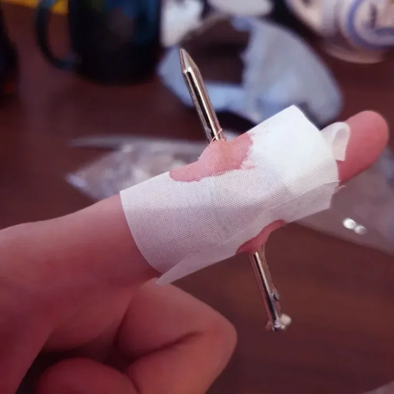 Nail Through Finger Trick Scary Prank Toy Pranks Props Horrific Toys Scary Joke Toy for Gift April Fool Party Fun Halloween
Nail Through Finger Trick Scary Prank Toy Pranks Props Horrific Toys Scary Joke Toy for Gift April Fool Party Fun Halloween