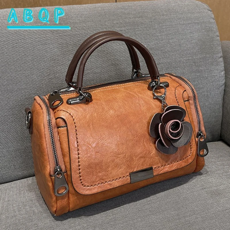 New Women's Shoulder Bag Luxury Brand PU Soft Leather Women's Handbag Large Capacity Fashion Women's Shoulder Crossbody Bag
New Women's Shoulder Bag Luxury Brand PU Soft Leather Women's Handbag Large Capacity Fashion Women's Shoulder Crossbody Bag