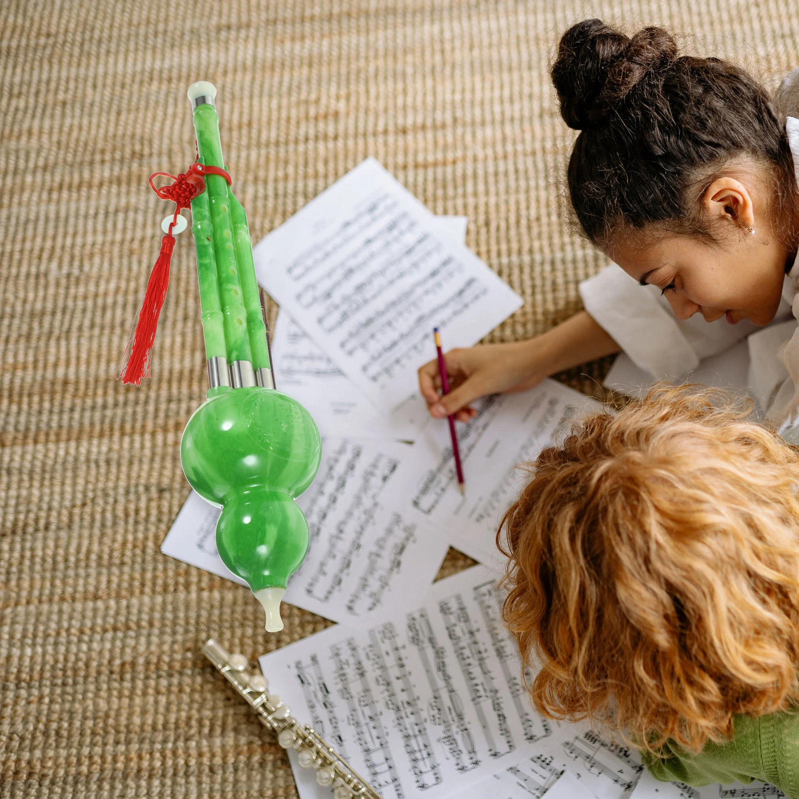 1 set Hulusi For Beginners B Flat 7-Hole Resin Bakelite Cucurbit Flute Smooth Sound Hole Ethnic Wind Instrument Kids Adults
1 set Hulusi For Beginners B Flat 7-Hole Resin Bakelite Cucurbit Flute Smooth Sound Hole Ethnic Wind Instrument Kids Adults