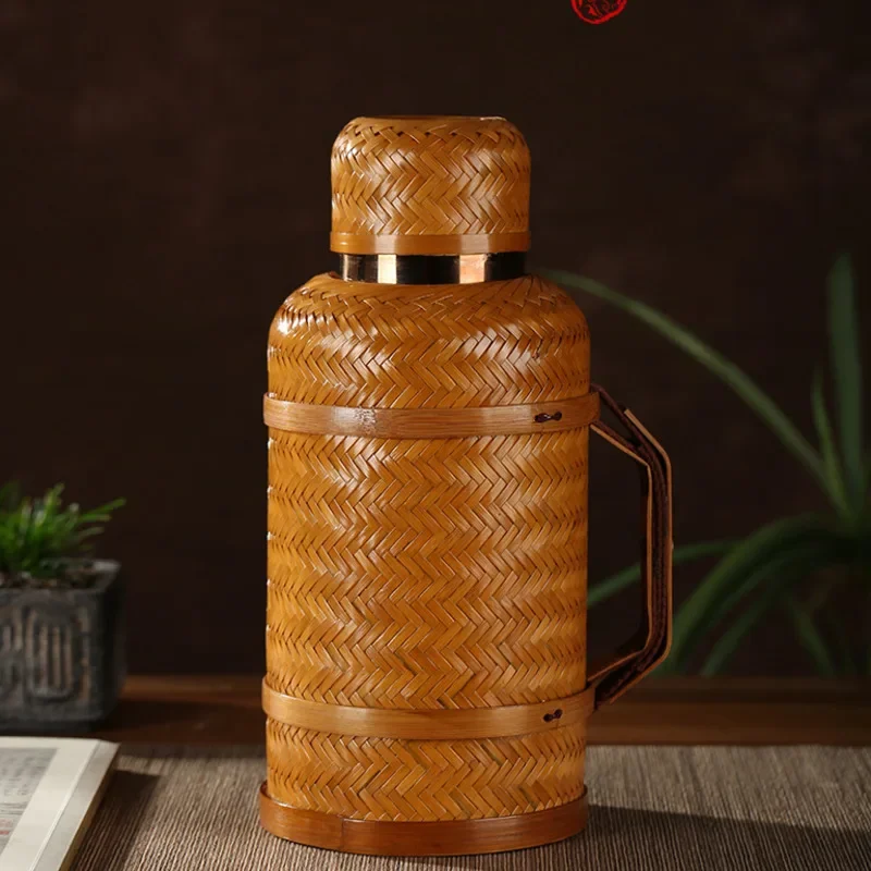 Bamboo Woven Large Capacity Thermos for Tea Portable Outdoor Cup 316 Stainless Steel Retro Home Use Hot Water Bottle
Bamboo Woven Large Capacity Thermos for Tea Portable Outdoor Cup 316 Stainless Steel Retro Home Use Hot Water Bottle