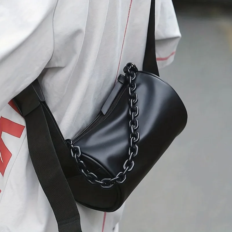 1pcs Oxford Fabric Cylinder Crossbody Bag With Chain Decor Adjustable Strap Unisex Street Style Phone Key Holder
1pcs Oxford Fabric Cylinder Crossbody Bag With Chain Decor Adjustable Strap Unisex Street Style Phone Key Holder