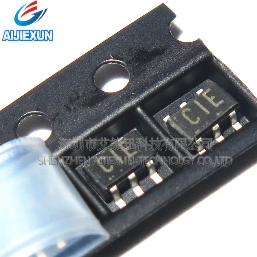 100PCS UPC2709 UPC2709T-E3 SilkscreenCIE SOT23-6 radio frequency amplifier in stock New and original
100PCS UPC2709 UPC2709T-E3 SilkscreenCIE SOT23-6 radio frequency amplifier in stock New and original