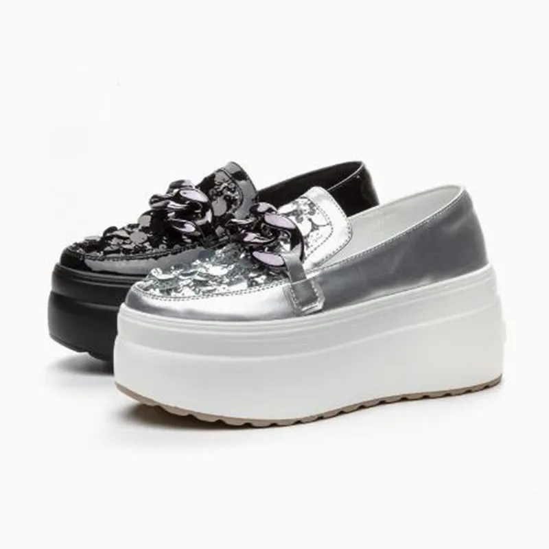 8CM Platform Wedge Fashion 2026 Summer Women Sandal Slipper Shoes Microfiber Bling Hollow Synthetic Leather Flats Pumps Sneakers
8CM Platform Wedge Fashion 2026 Summer Women Sandal Slipper Shoes Microfiber Bling Hollow Synthetic Leather Flats Pumps Sneakers