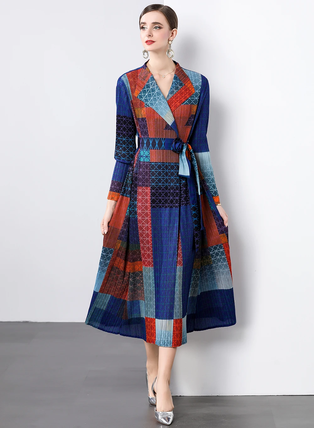 Miyake Pleated Notched Collar Long Sleeve Dress Women Fashion Designer Floral Pattern Print Sashes Lace-up Loose Long Jacket
Miyake Pleated Notched Collar Long Sleeve Dress Women Fashion Designer Floral Pattern Print Sashes Lace-up Loose Long Jacket