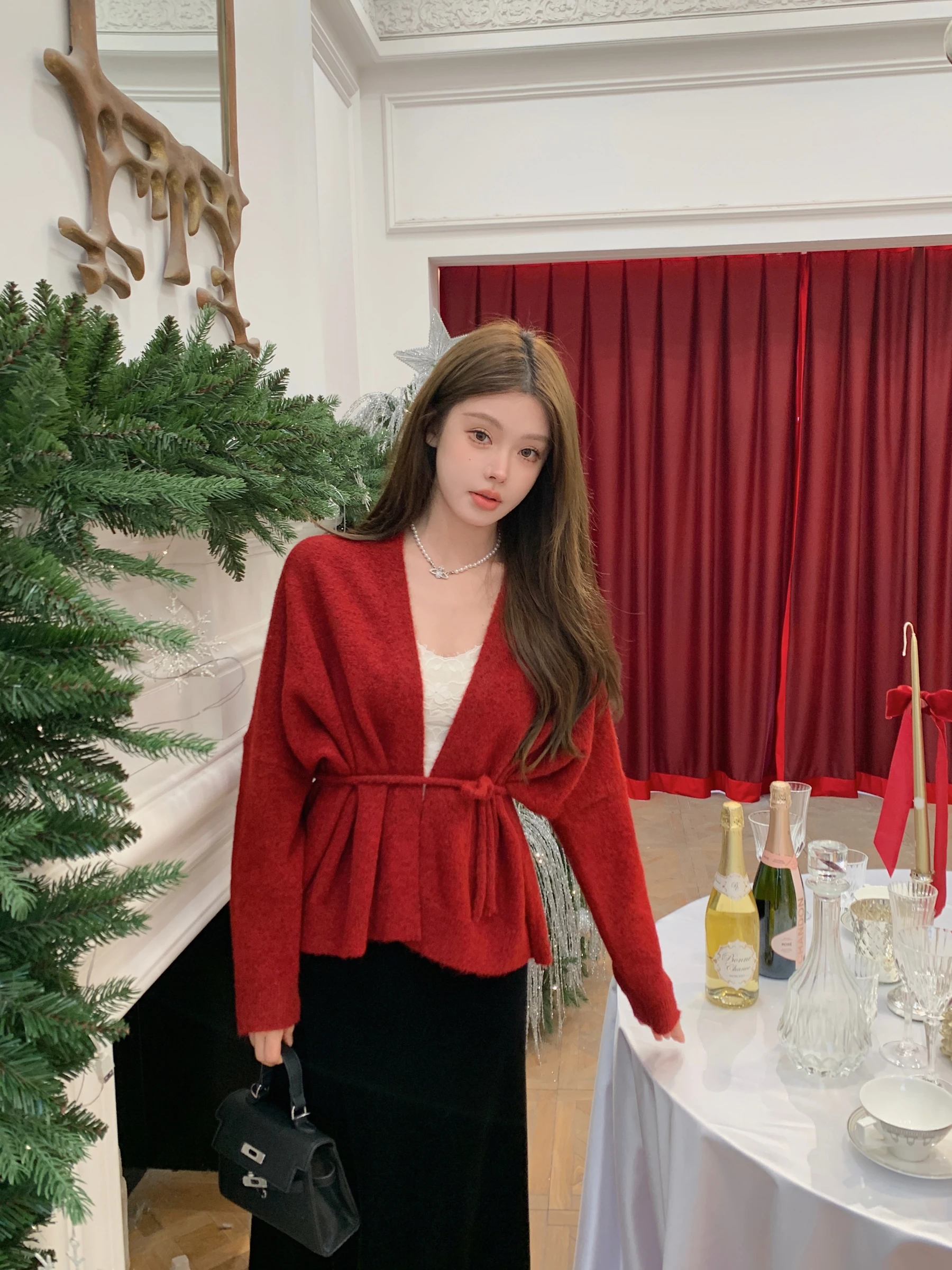 BEASS Autumn Winter V-ne Knitted Cardigan Soft Lazy Sle Cisas Red Outerwear Belted Long Sve Straight Cut Coat
BEASS Autumn Winter V-ne Knitted Cardigan Soft Lazy Sle Cisas Red Outerwear Belted Long Sve Straight Cut Coat