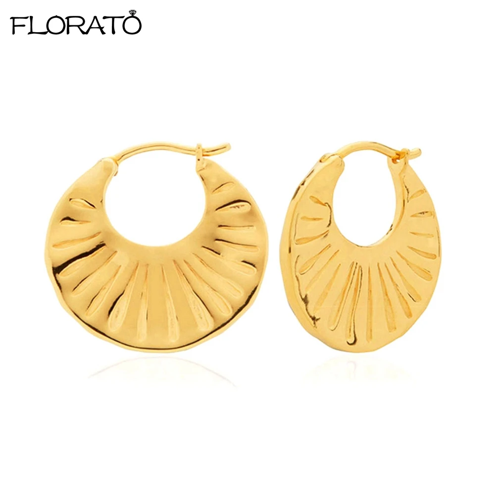 925 Sterling Silver Needle Fashion Gold-color Geometric Pendant Earrings Small Hoop Earrings for Women 2024 New Trend Jewelry
925 Sterling Silver Needle Fashion Gold-color Geometric Pendant Earrings Small Hoop Earrings for Women 2024 New Trend Jewelry