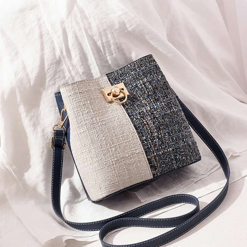 Fashionable Stylish Women2025New Trendy High-end Versatile Single Shoulder Crossbody BaginsWoven Bucket Bag
Fashionable Stylish Women2025New Trendy High-end Versatile Single Shoulder Crossbody BaginsWoven Bucket Bag
