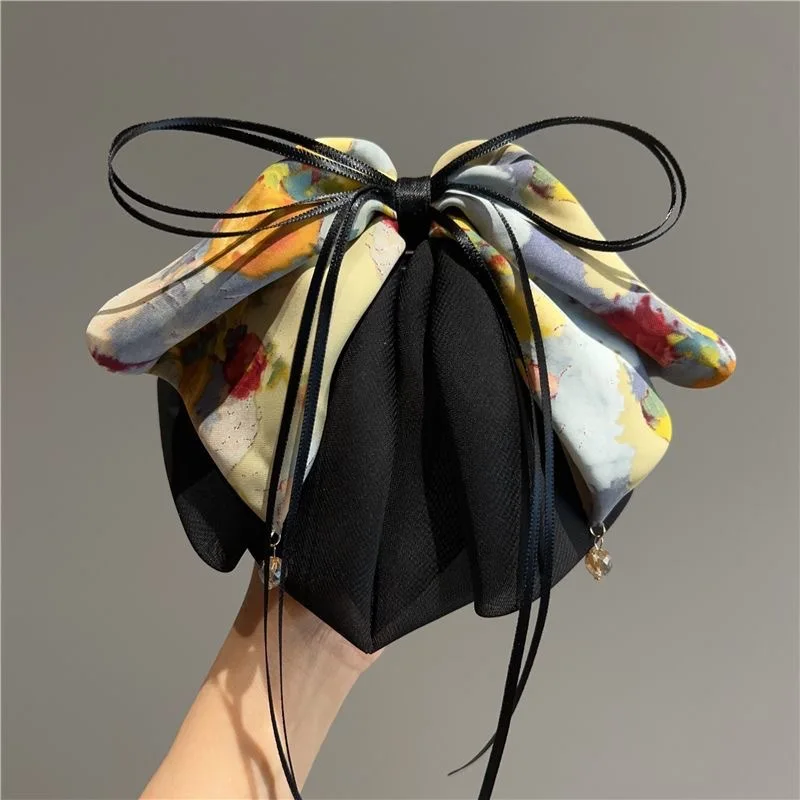New Colorful Oil Painting Bow Hair Clasp for Half Up Ponytail Decoration Advanced Sense Vintage Light Luxury Hair Accessory
New Colorful Oil Painting Bow Hair Clasp for Half Up Ponytail Decoration Advanced Sense Vintage Light Luxury Hair Accessory